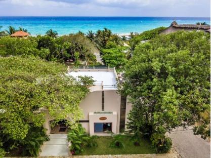 Amazing Hacienda For 14 Guests! Steps To The Beach! Villa