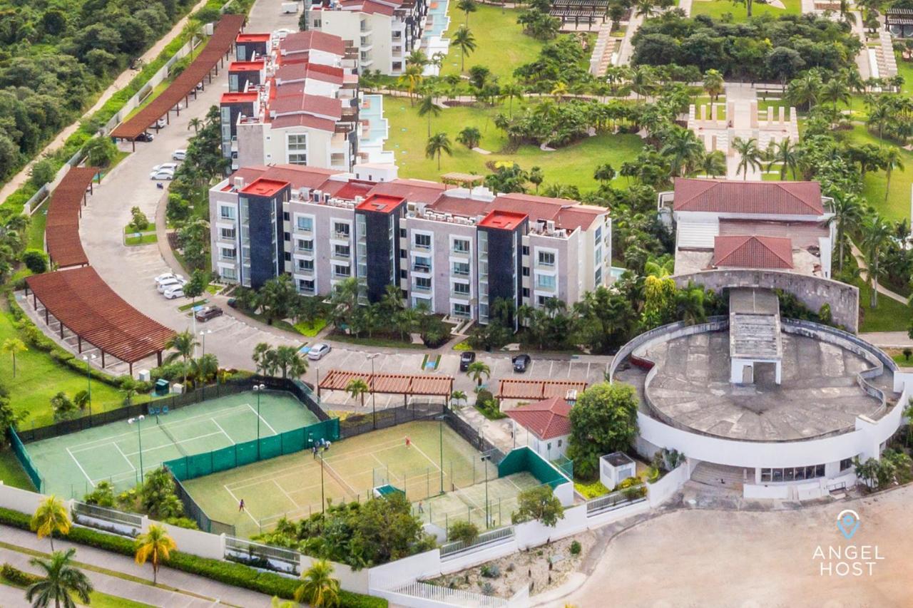 Luxury At Mareazul Beachfront Complex With Resort-style Amenities Apartment