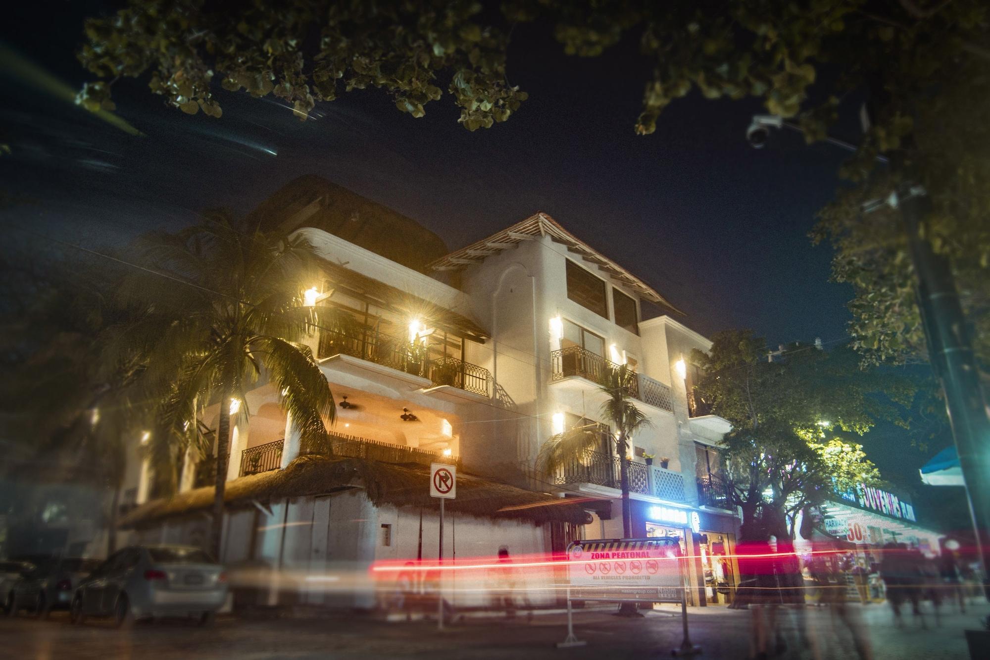Hotel Banana Boutique & - 5th Av 3*