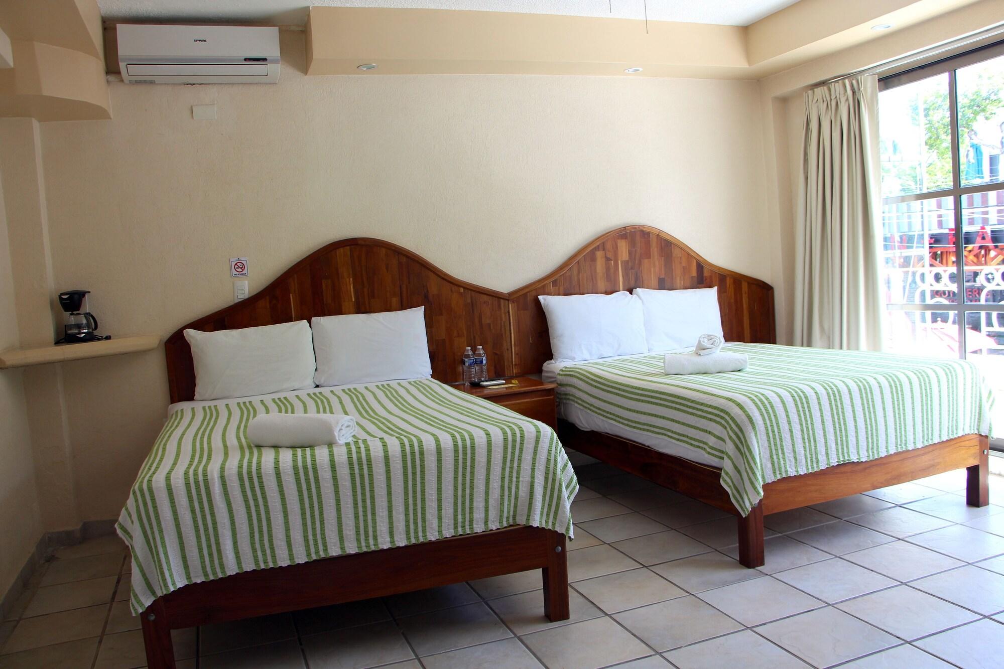Hotel Plaza Del Sol Playa del Carmen
