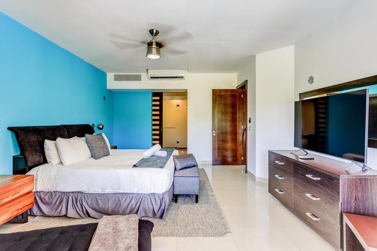Luxury At Mareazul Beachfront Complex With Resort-style Amenities Apartment *