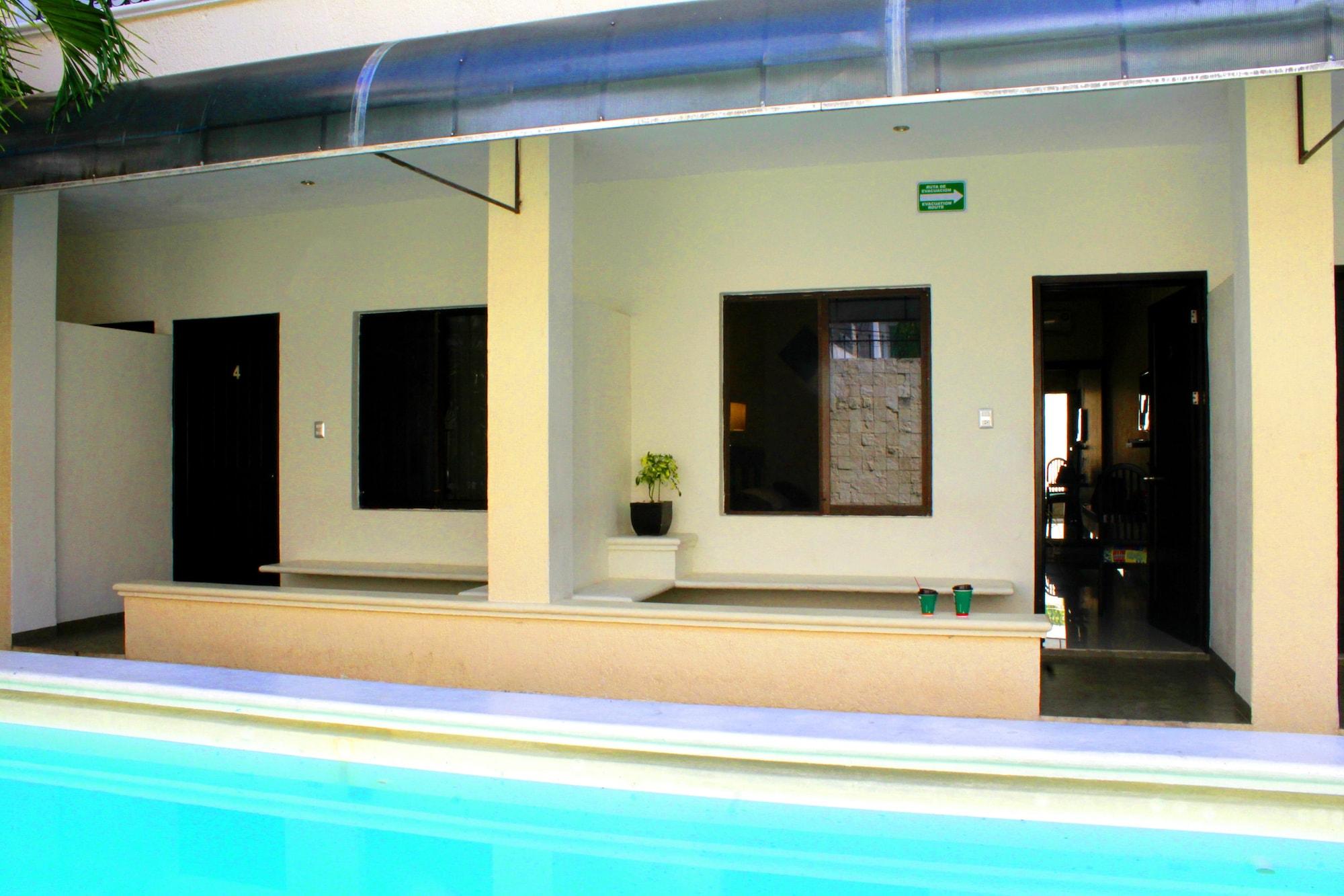 Nautilus Hotel 3*