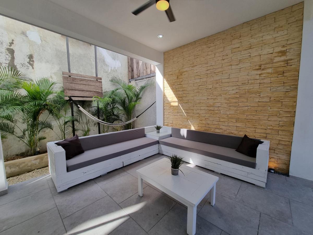 Ferienhaus Modern Rutelena +good Location+pool+ac+sleeps 12 Playa del Carmen