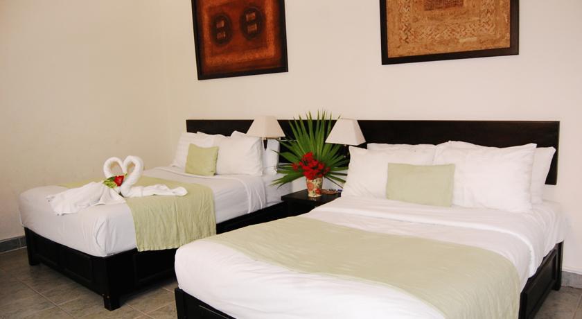 Maya Turquesa Hotel