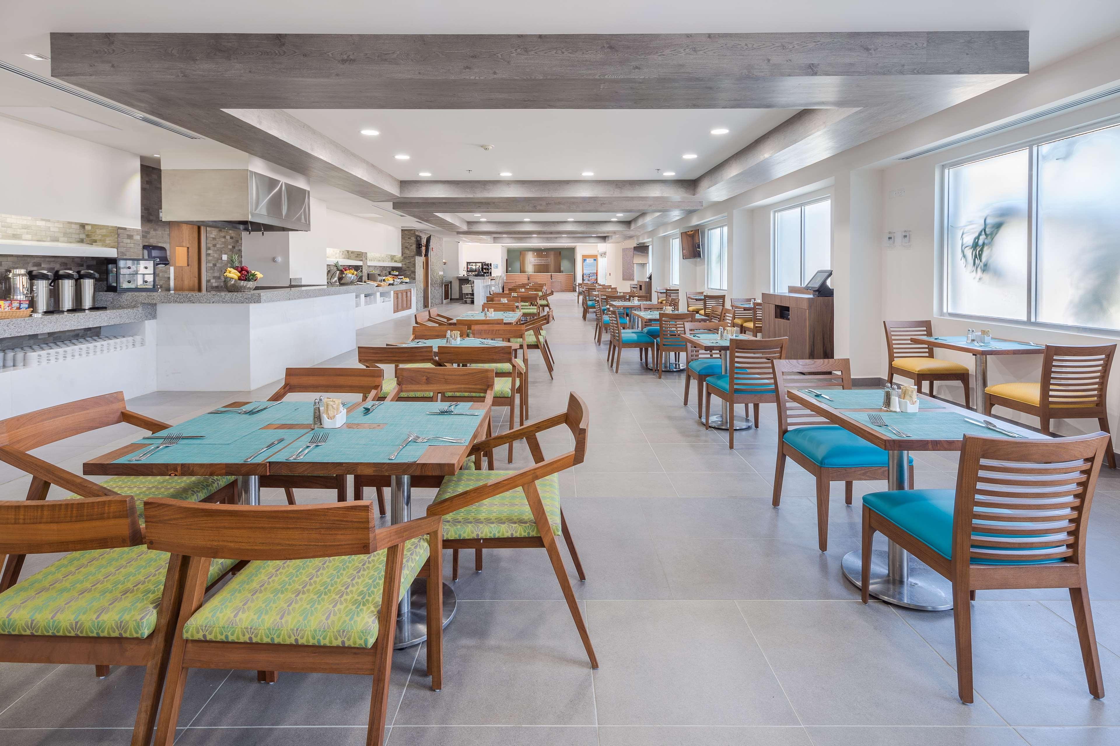 Hotel Wyndham Garden 5*