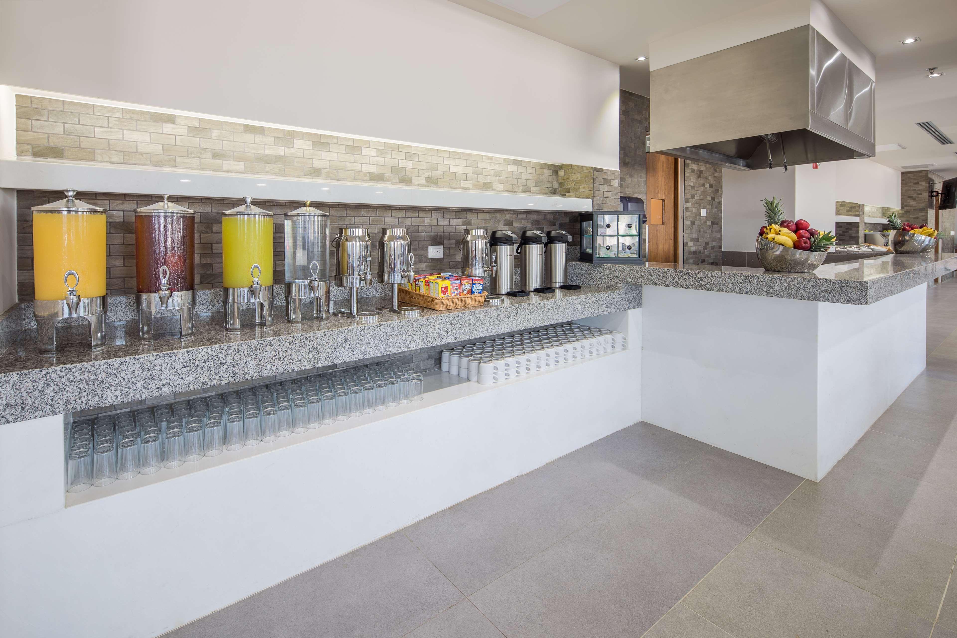 Wyndham Garden Hotel