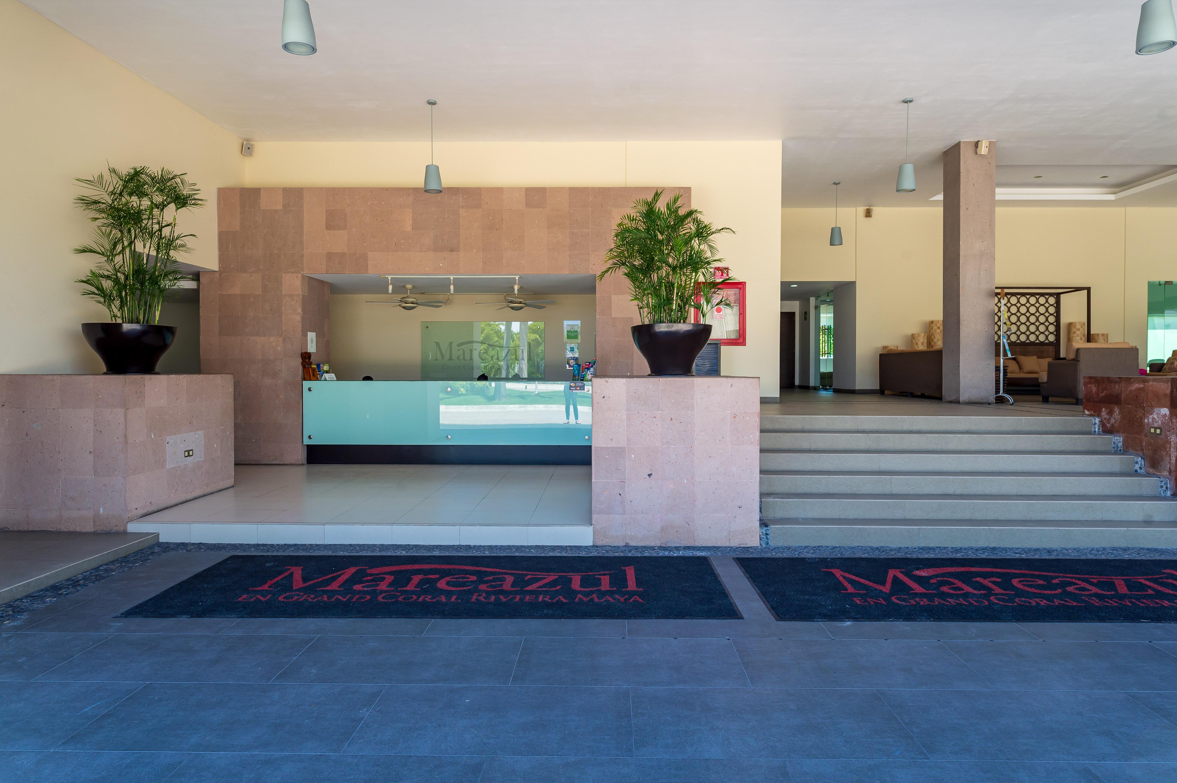 Apartahotel Mareazul Front Playa del Carmen