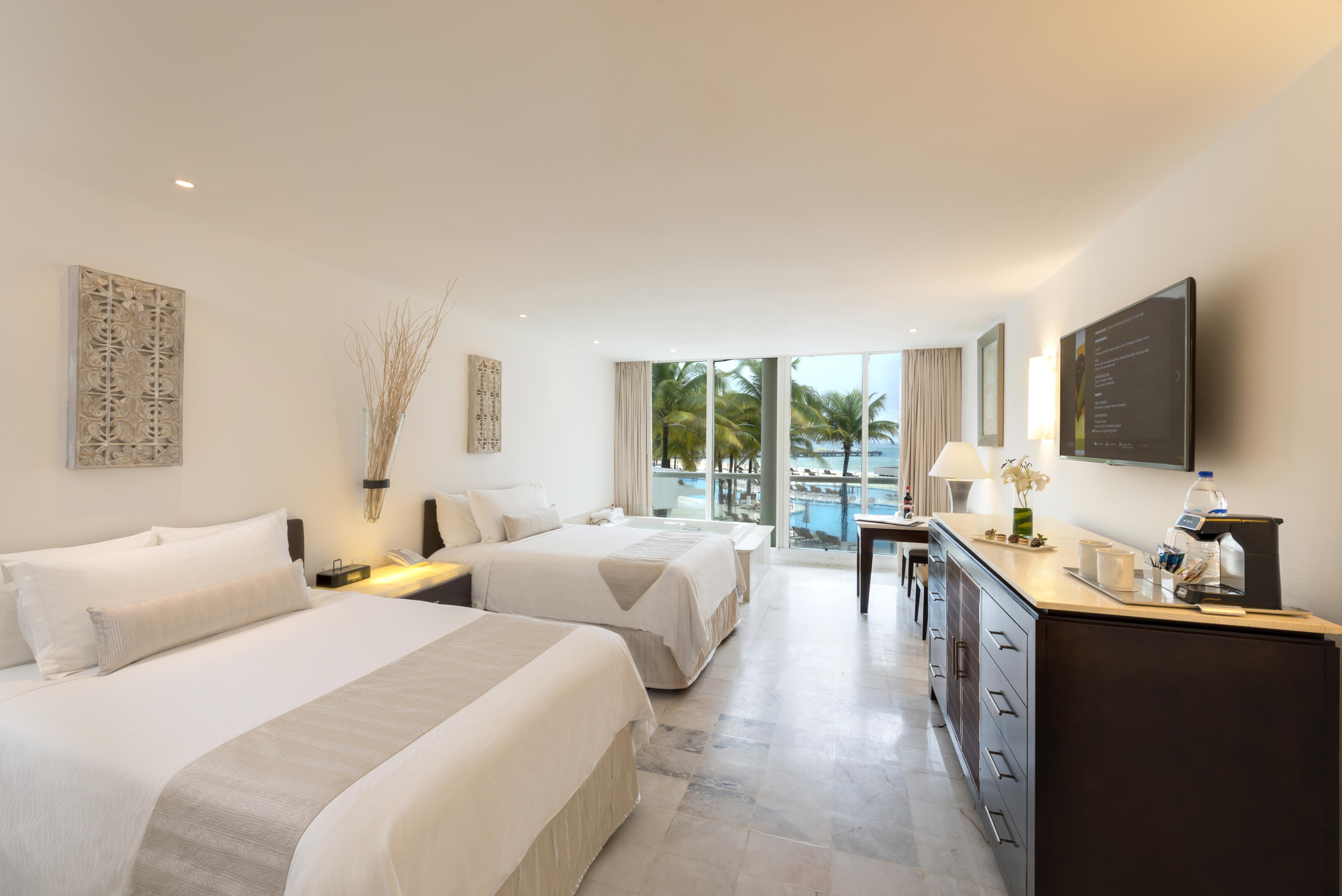 Playacar Palace