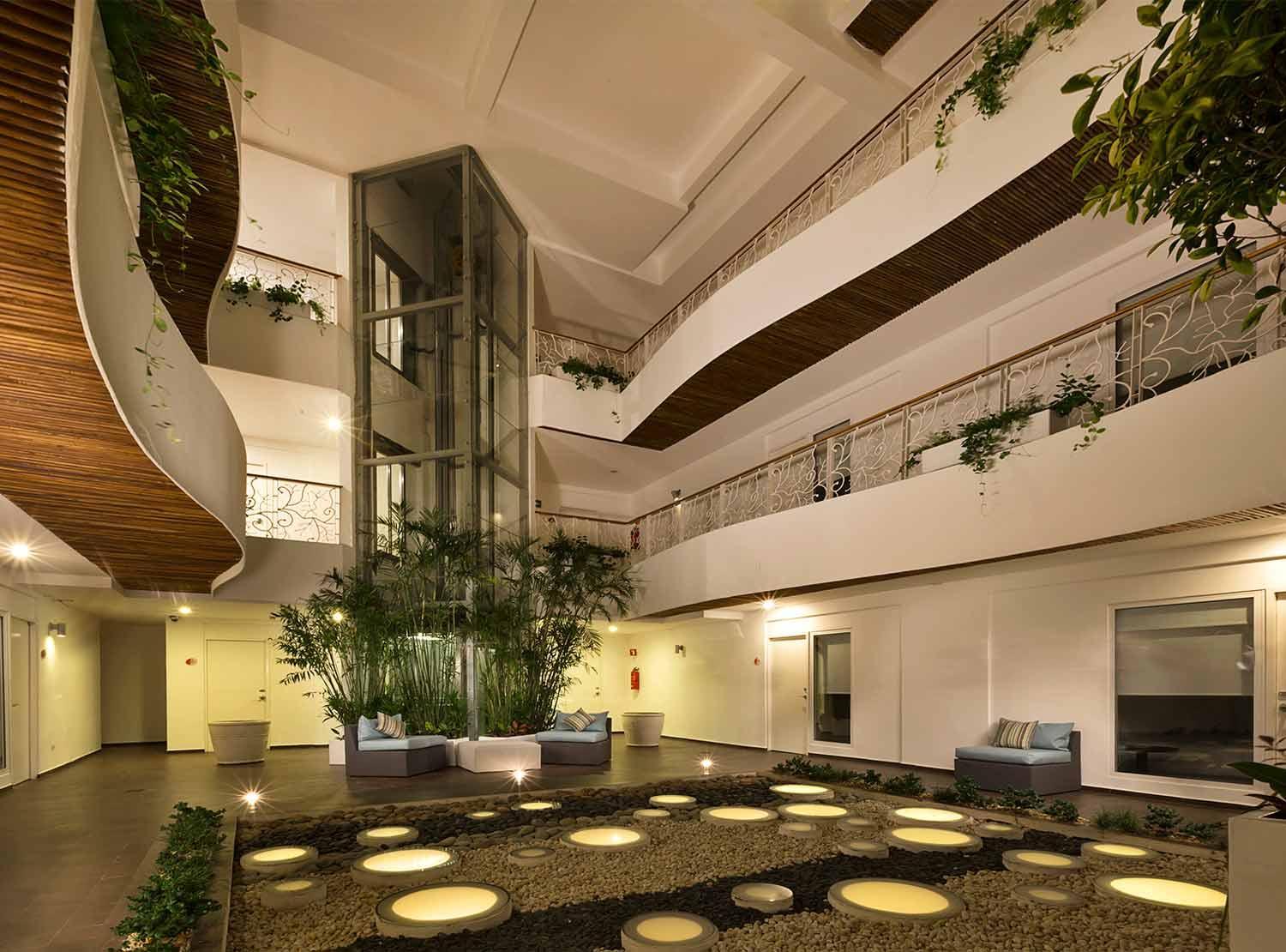Hotel In Fashion & (adults Only)
