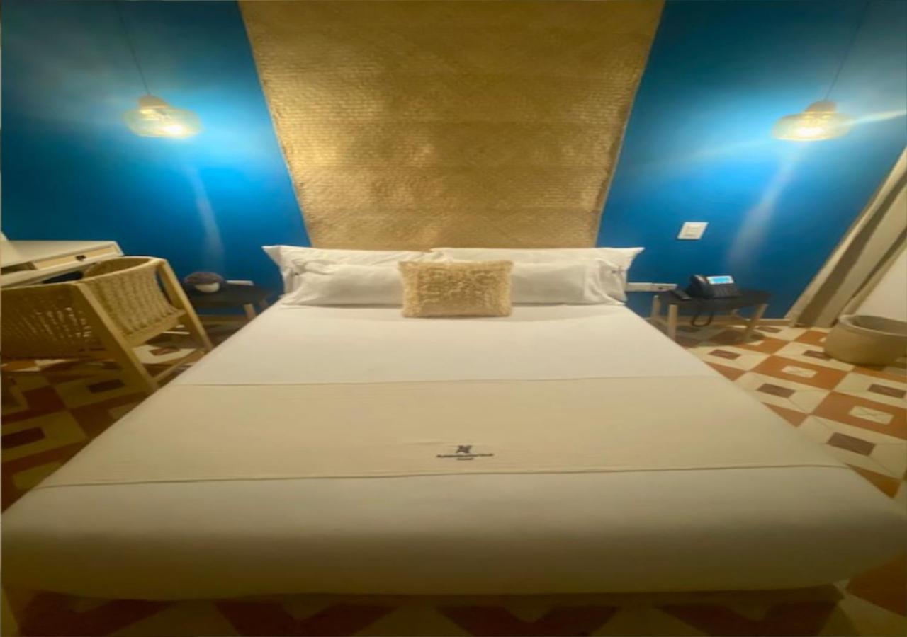 Hotel Autentico Vertical 4*
