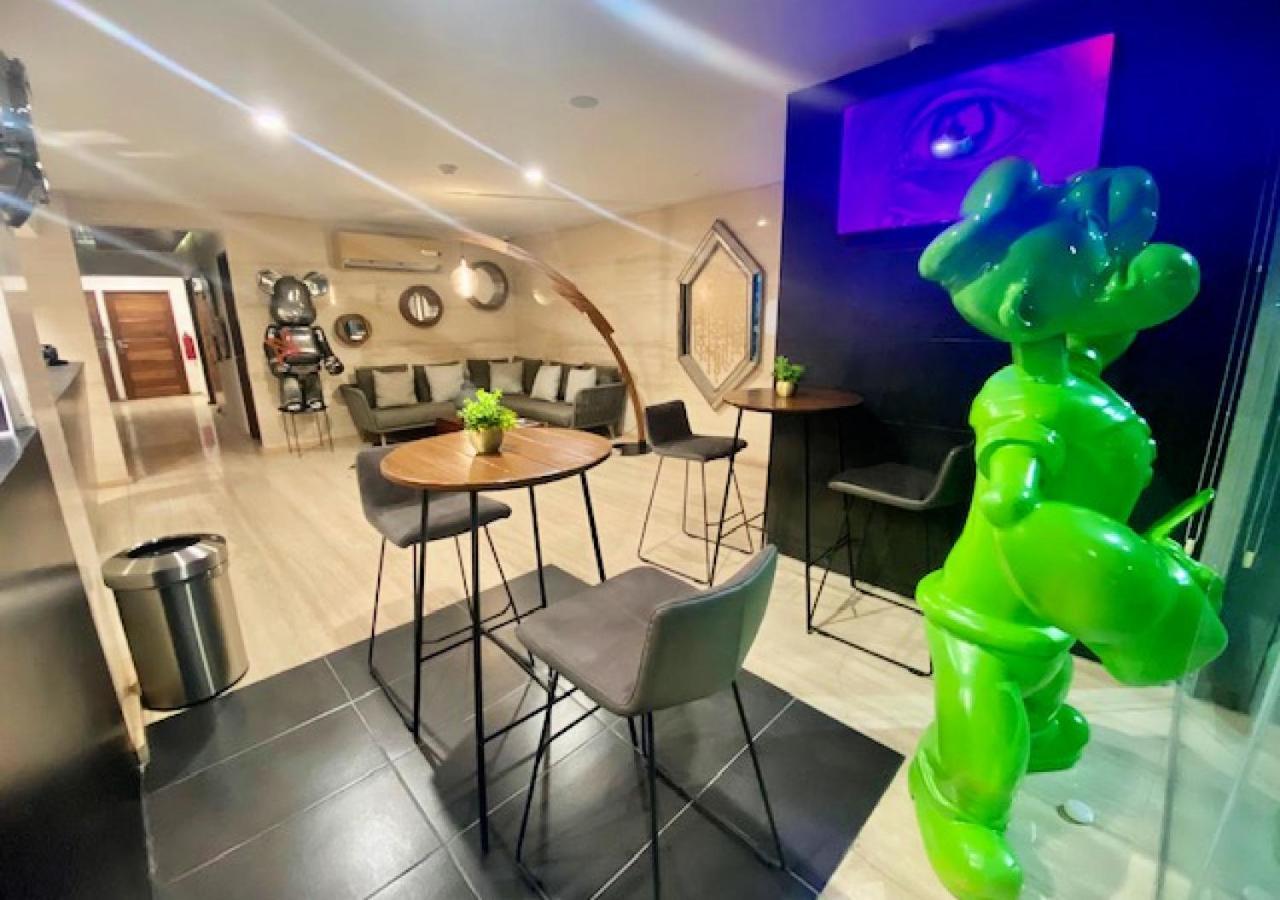 Autentico Vertical 4*