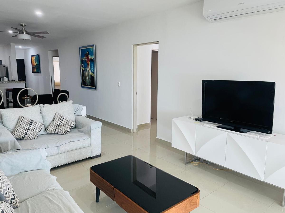 Luxury Two Aparthotel 5*