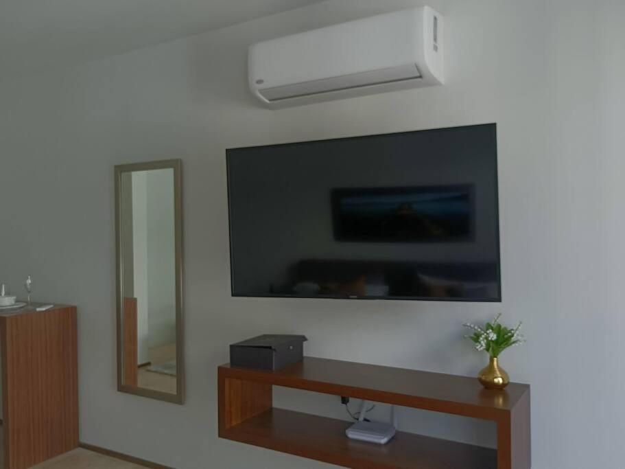 Menesse Mitdtown2 , Ave 25th Apartamento *
