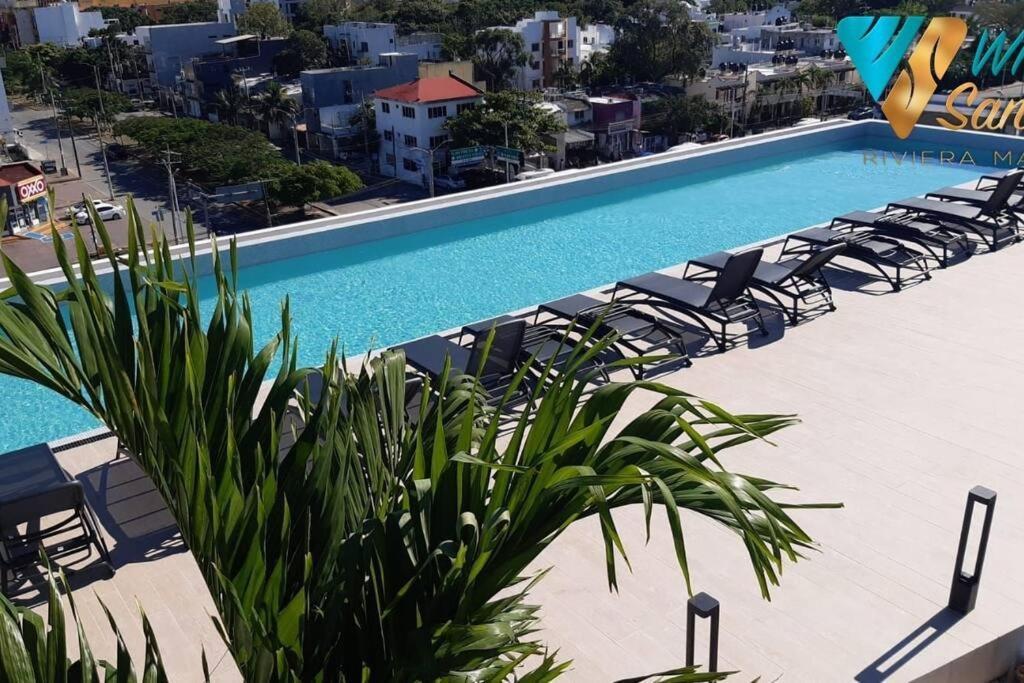 White 302 W Rooftop Pool & Balcony 38st *