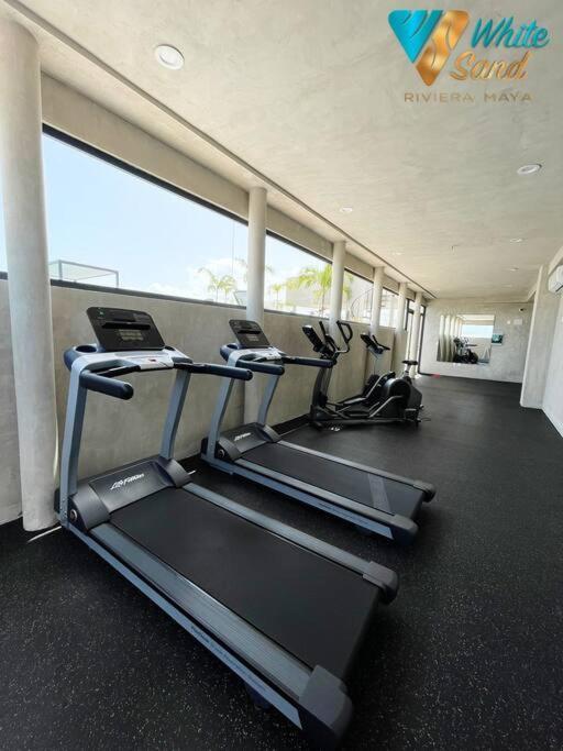 White 302 W Rooftop Pool & Balcony 38st Apartment Playa del Carmen