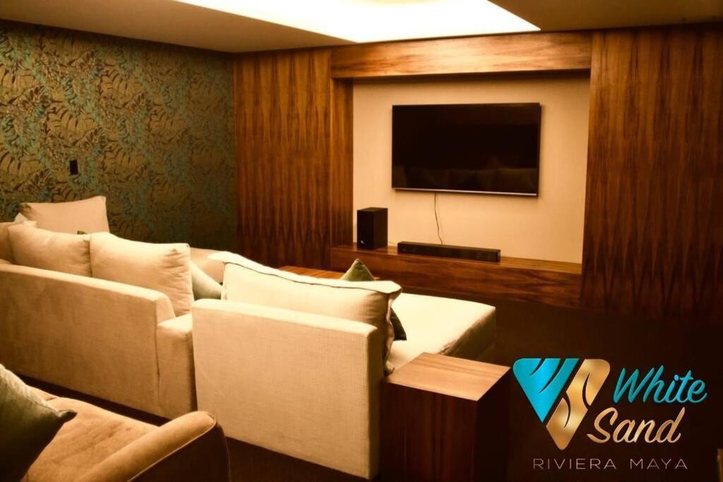 White 302 W Rooftop Pool & Balcony 38st Playa del Carmen