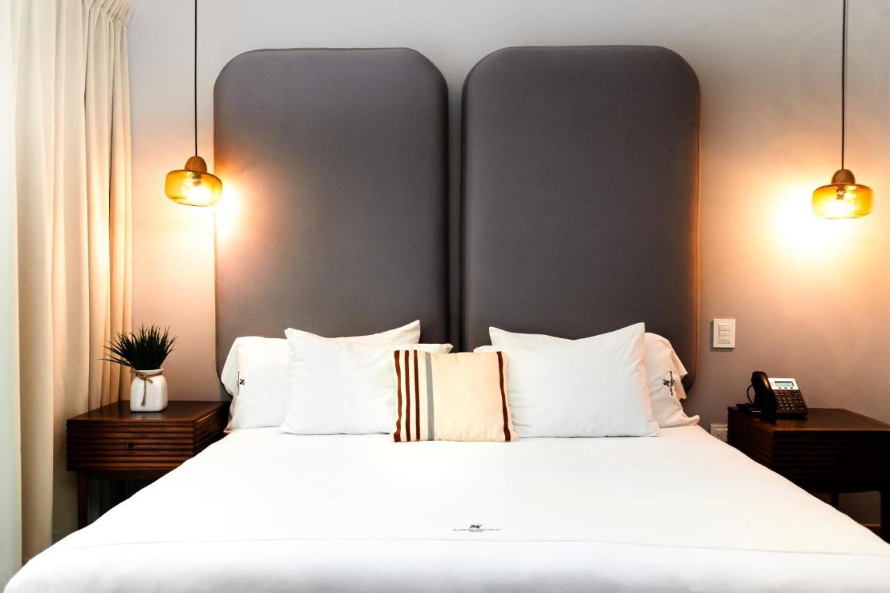 Autentico Vertical 4*