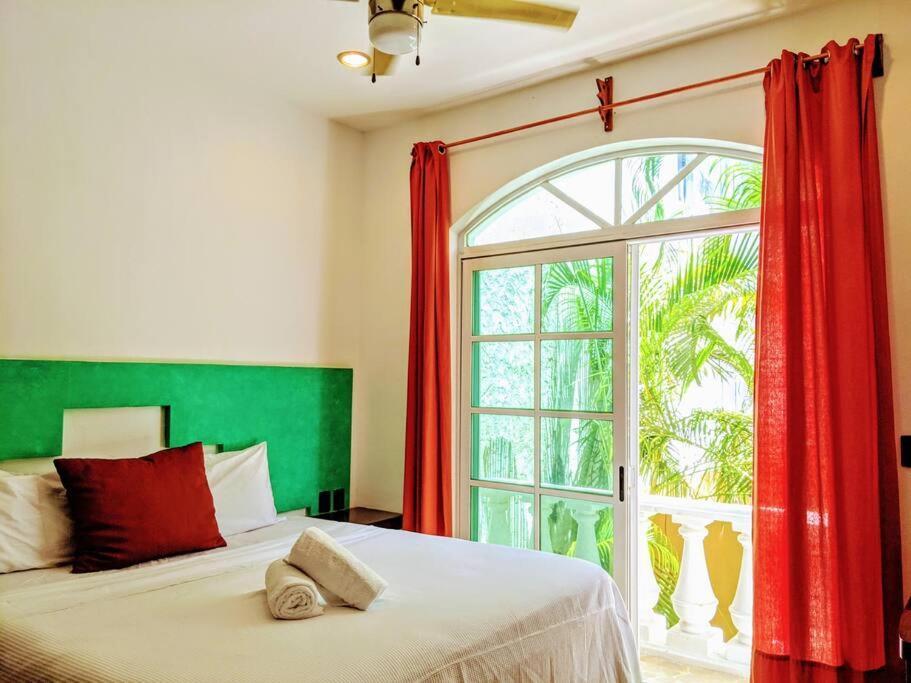 Ferienhaus 18br Up To 50guest Castillos Playacar Walk To And 5th Ave 1000mbps Playa del Carmen