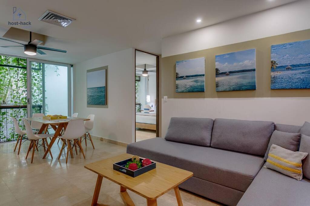 Apartment Danzamar 4, 5 Blocks Away From Playa Pelicanos *