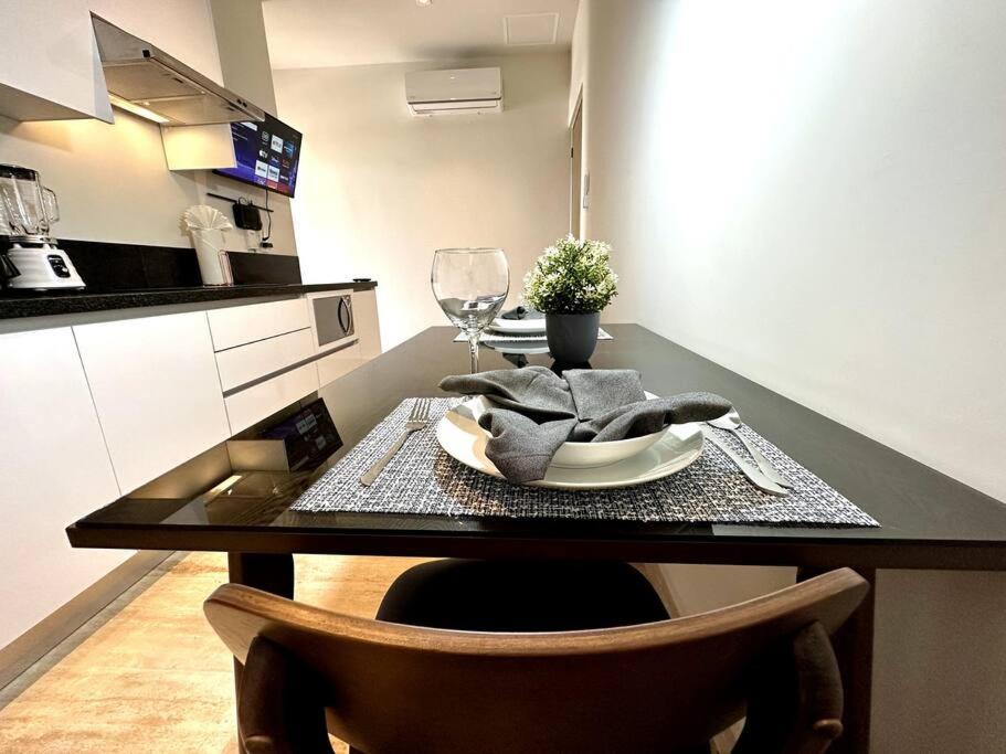Ocean View Luxury Loft With Rooftop Pool & Sky Bar Apartamento *