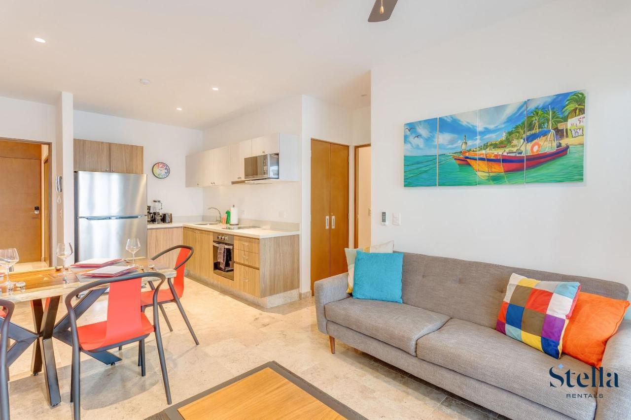 Ipana Condo, Rooftop Pools, Gym, Walk To Apartment Playa del Carmen