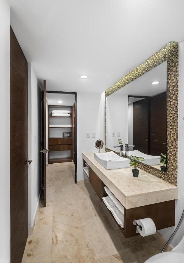 Apartment Anah Downtown, A Few Steps From The And The 5th Avenue.