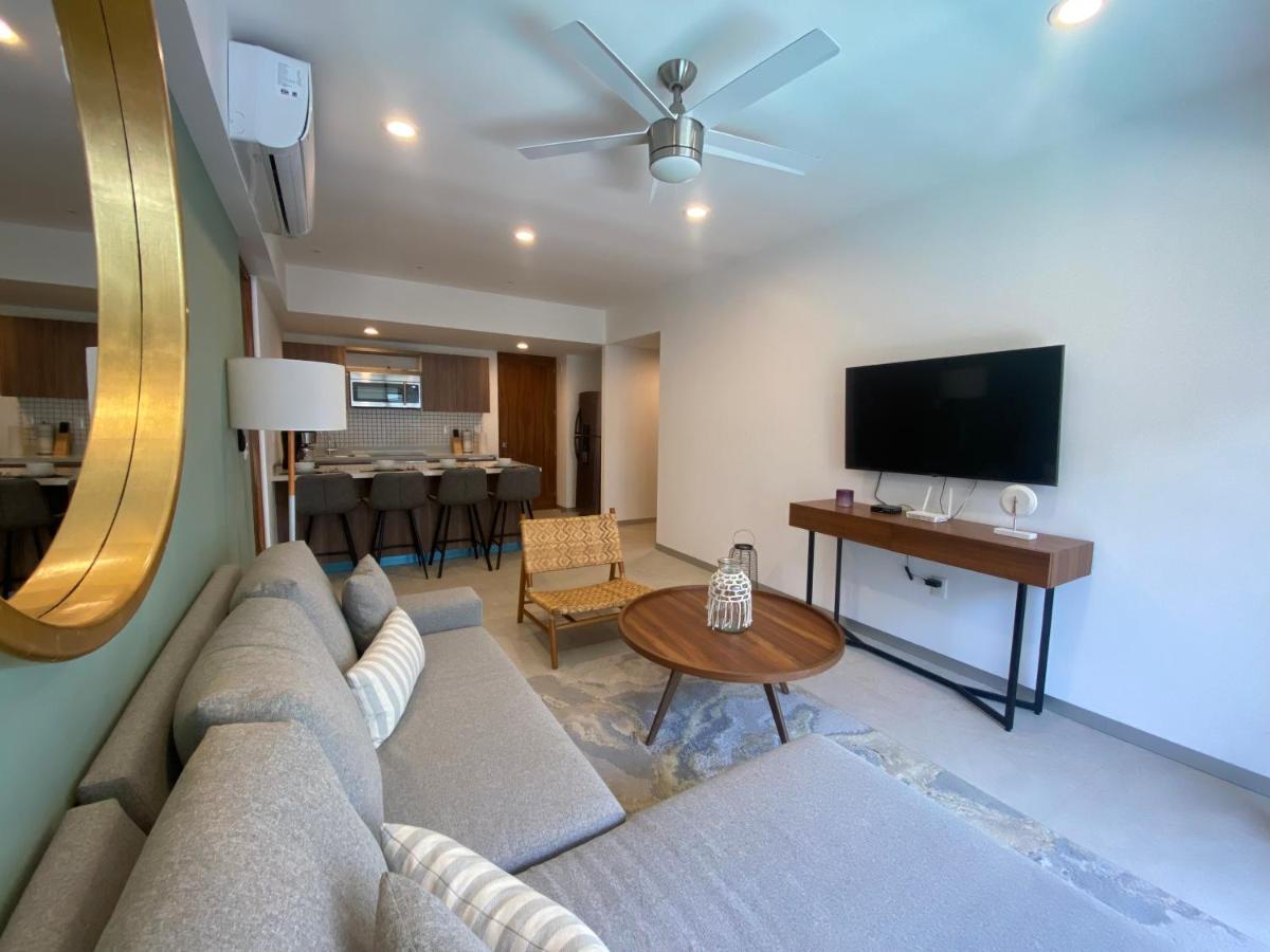 Elegant 2br In The Heart Of Playa Cinema Kidszone 2 Pools Playa del Carmen
