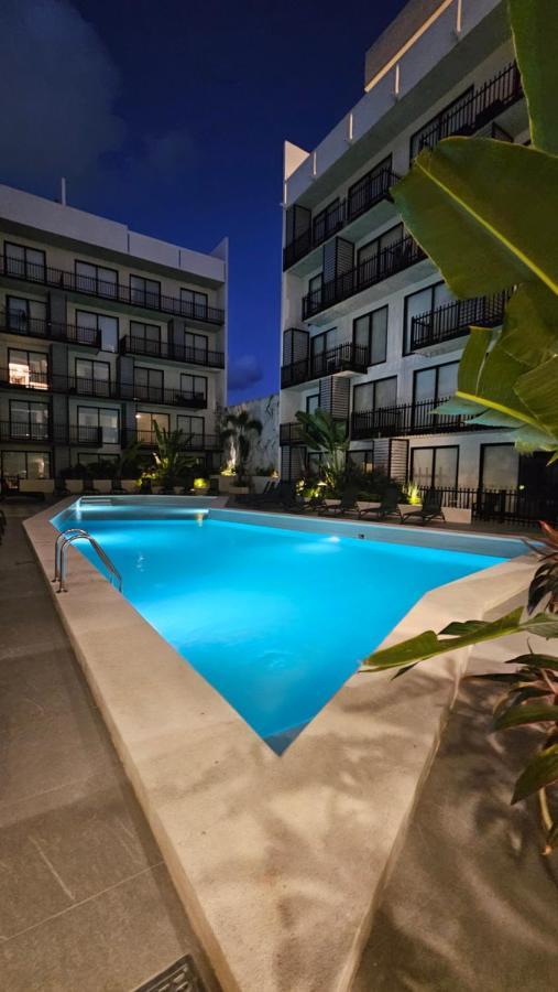 Elegant 2br In The Heart Of Playa Cinema Kidszone 2 Pools Playa del Carmen