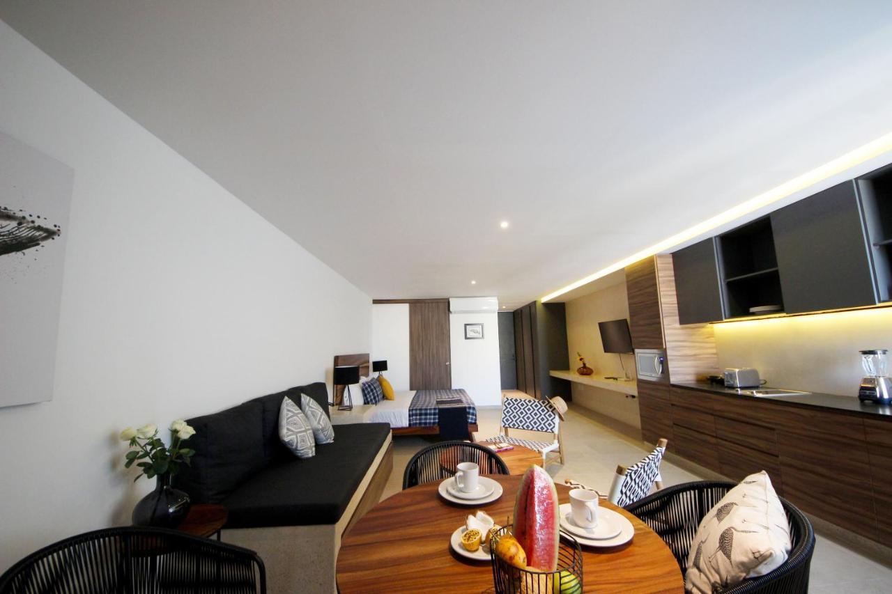 Spacious Studio, Incredible Rooftop With Sea View *