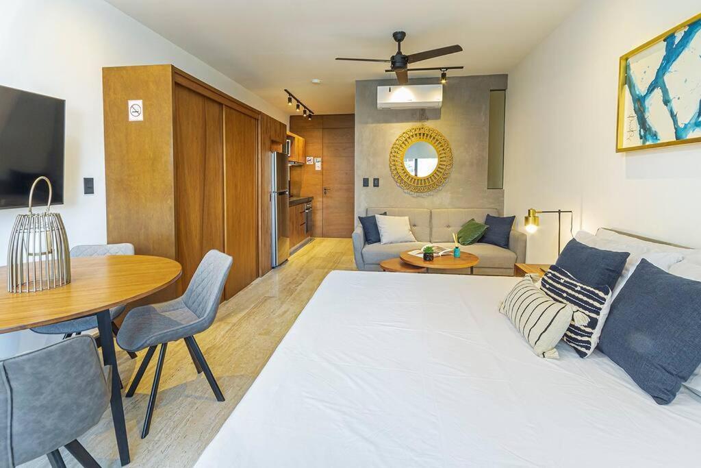 Great Location & Amazing Amenities Apartment Playa del Carmen