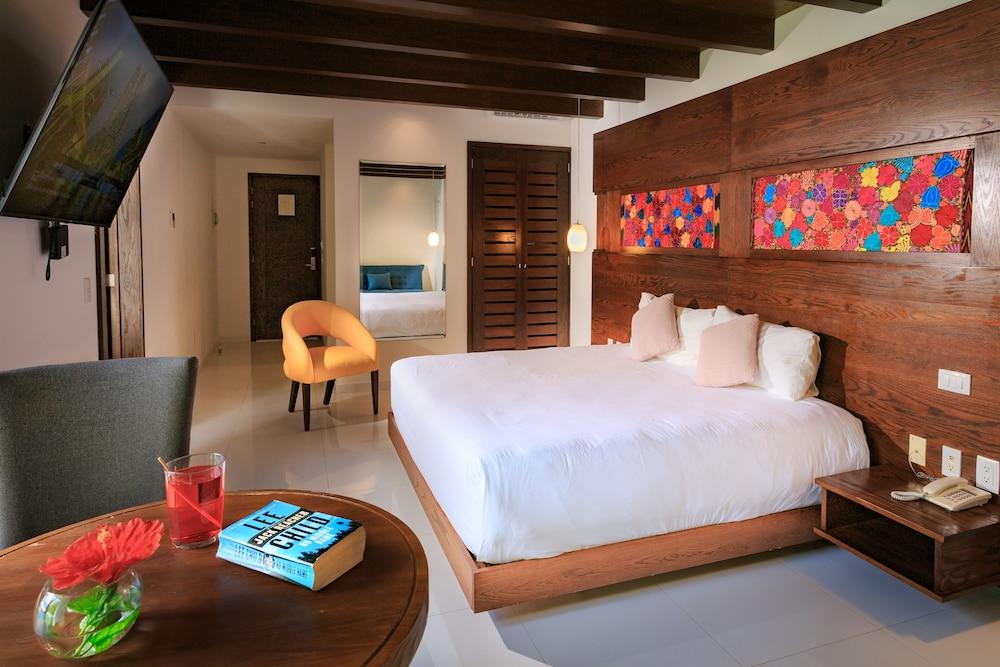 Soul Luxury Boutique And Playa del Carmen