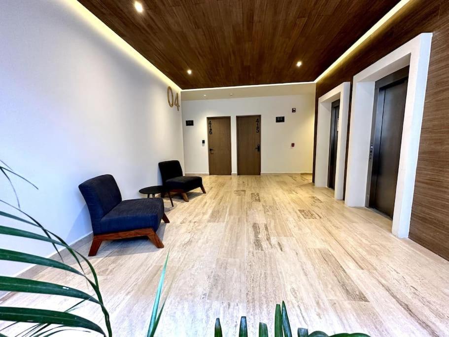 Appartement 2br Modern - Rooftop Pool With Stunning Views *