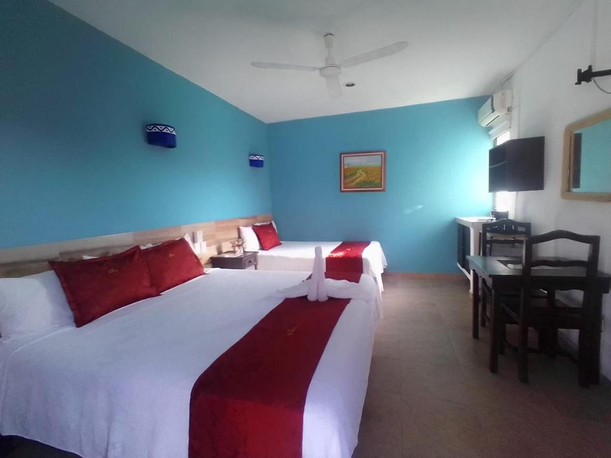 Acuario Hotel