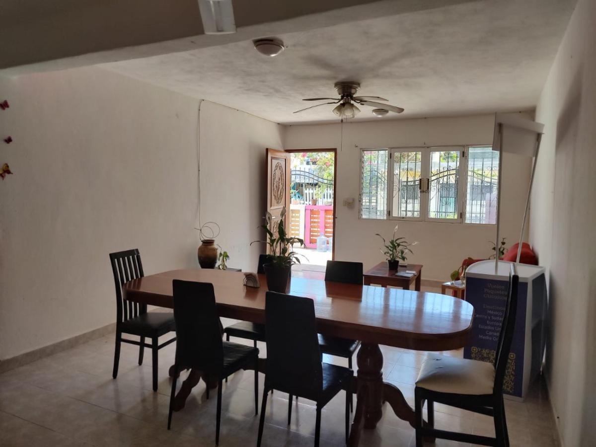 Casa Bugambilias Playa Bed & Breakfast *