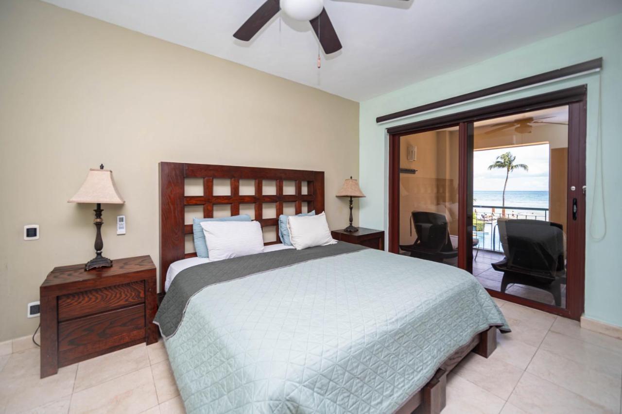 Apartment 202 C - In First Line Of With Direct Access To The Playa del Carmen