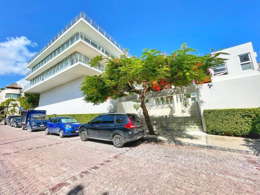 Excellent 3 Bd Steps The Apartment Playa del Carmen