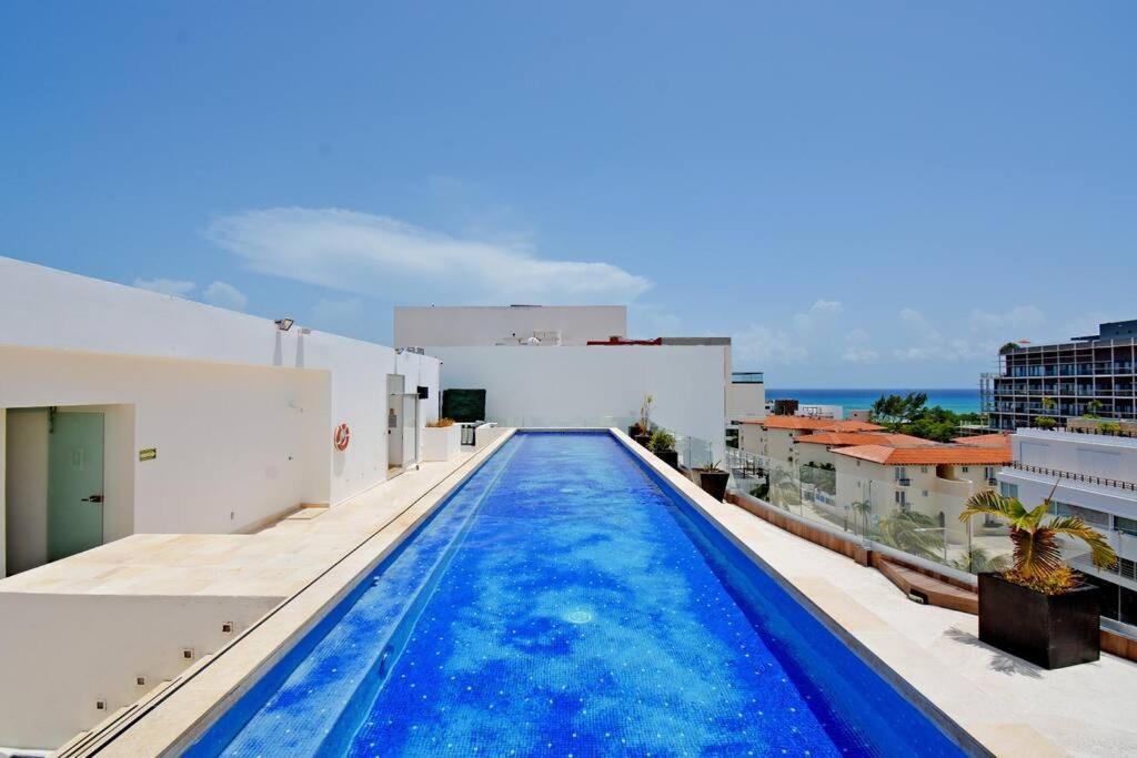 Big Loft 2br 2.5bth One Block The Apartamento