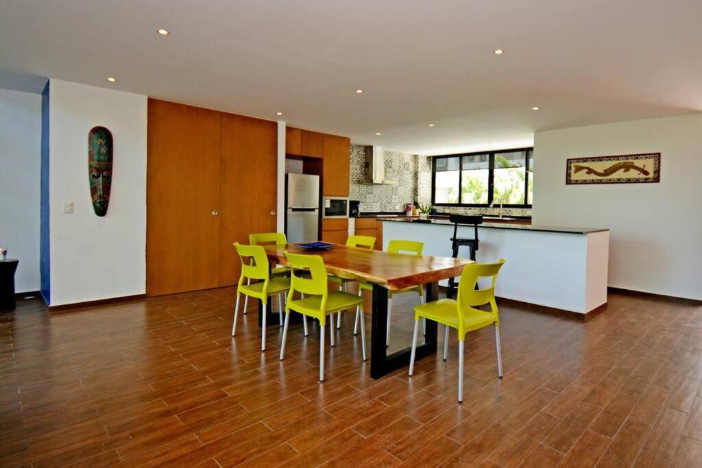 Big Loft 2br 2.5bth One Block The Apartamento *