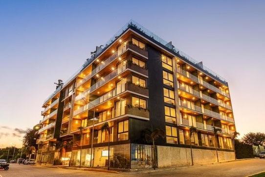 The Shore At 46th Luxury Aparthotel