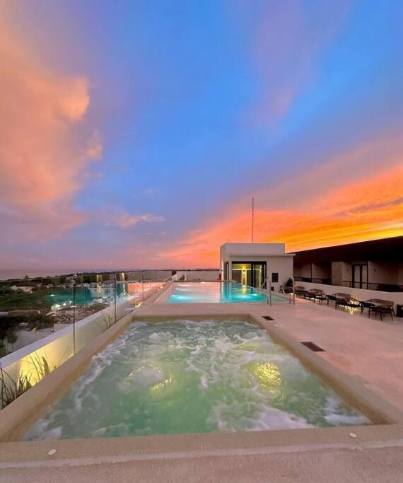 Appartement Comfortable W/ Views Rooftop Pool & Gym - 319 Musa *