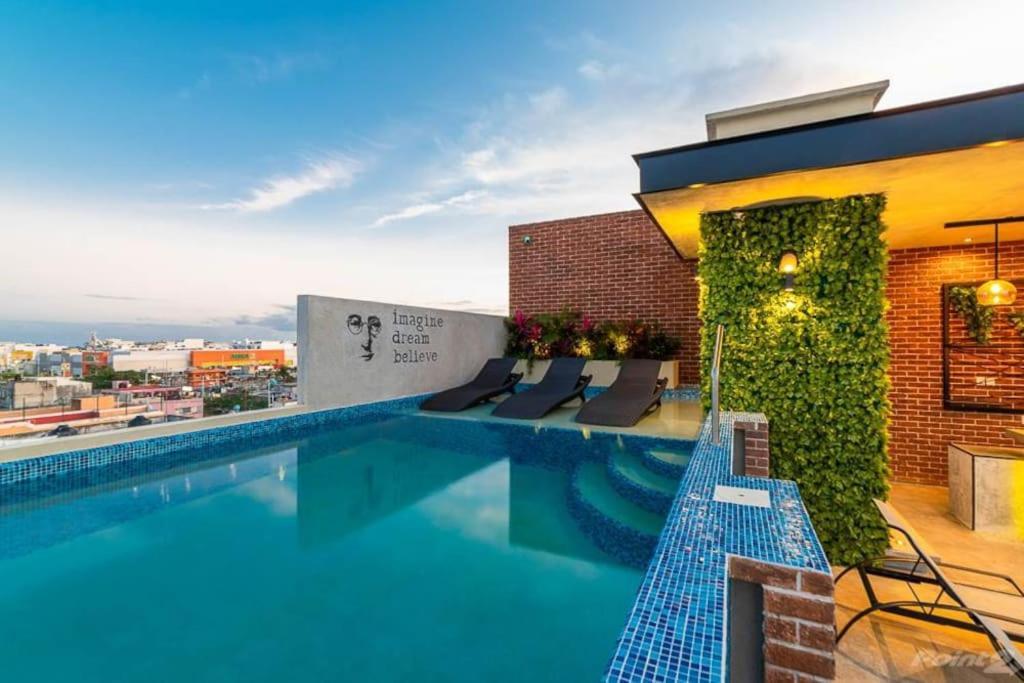 Nyc Inspired Near Everything! * Playa del Carmen