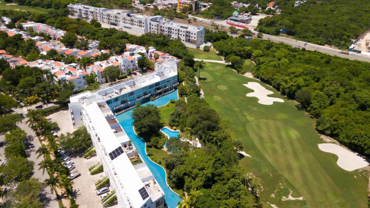 Apartment Azulb15 3 Bedroom Playacar Phase Ii *