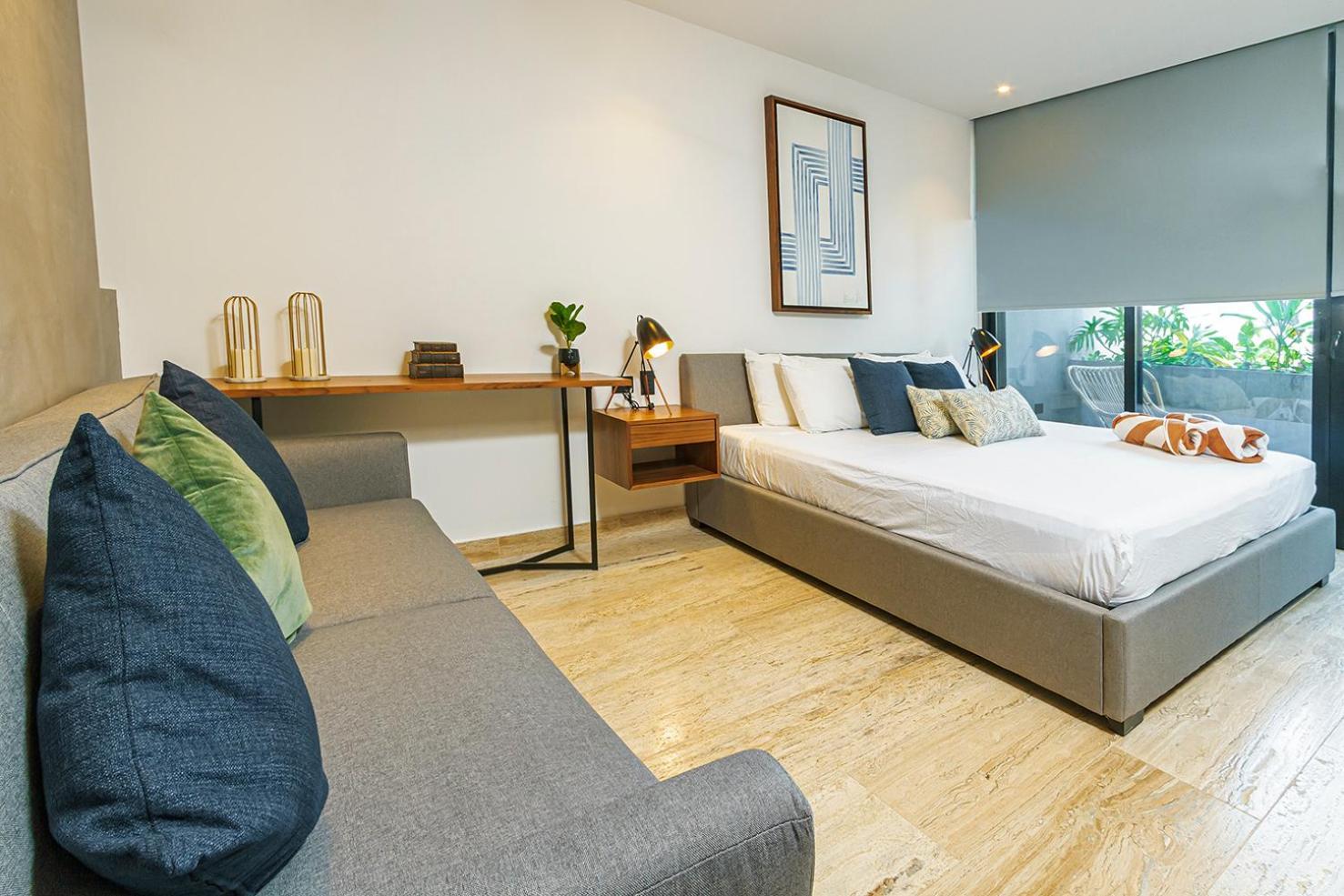 Great Location & Amazing Amenities Apartment