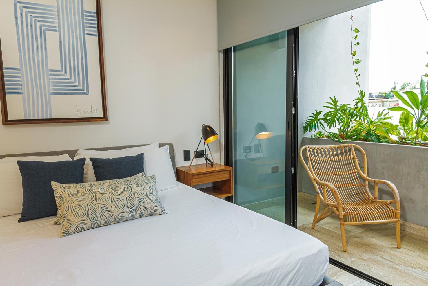 Great Location & Amazing Amenities Apartment