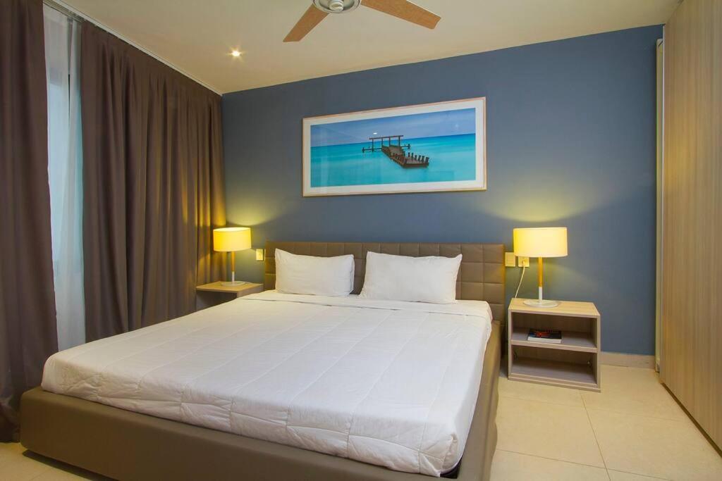 Glamorous 2 Bedroom / Up To 6 Ppl Apartment