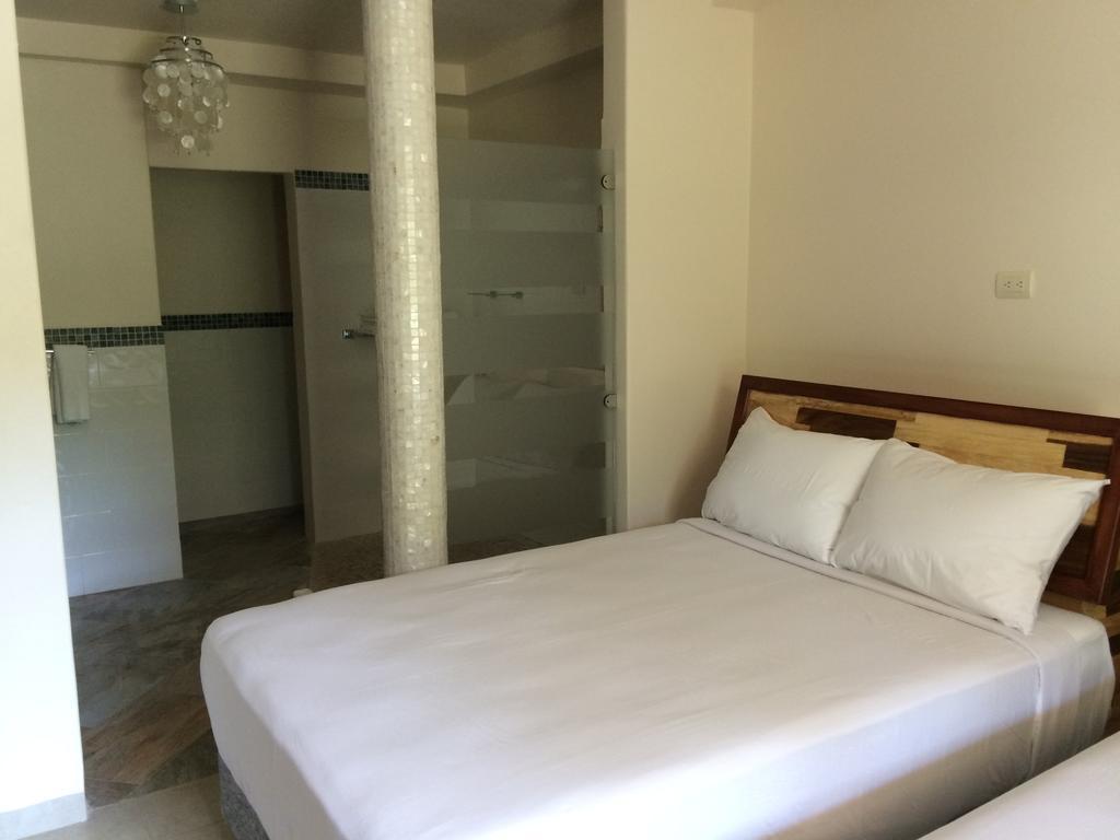 Aparthotel Mimosa Tree 3*