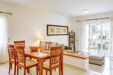 Ideal For Family Trip To Mexico Caribbean Pool *