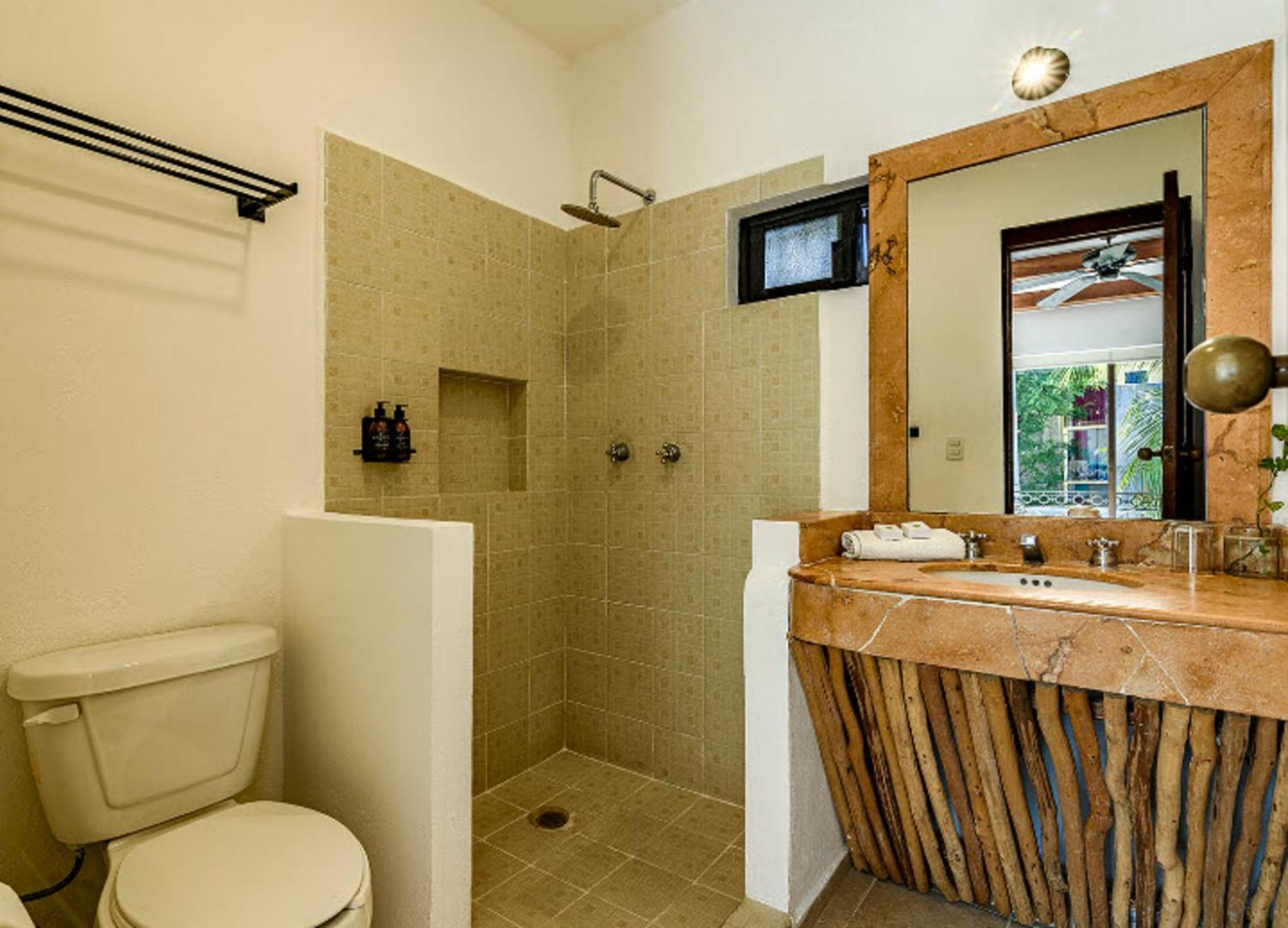 Hotel Banana Boutique & - 5th Av 3*