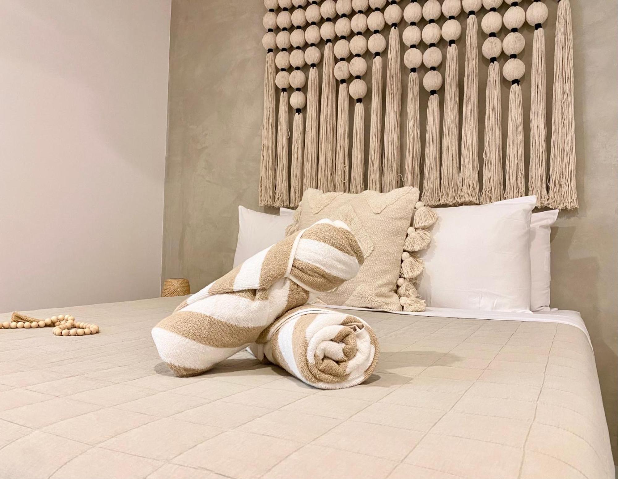 Urban Towers By Andiani Travel Apartment *