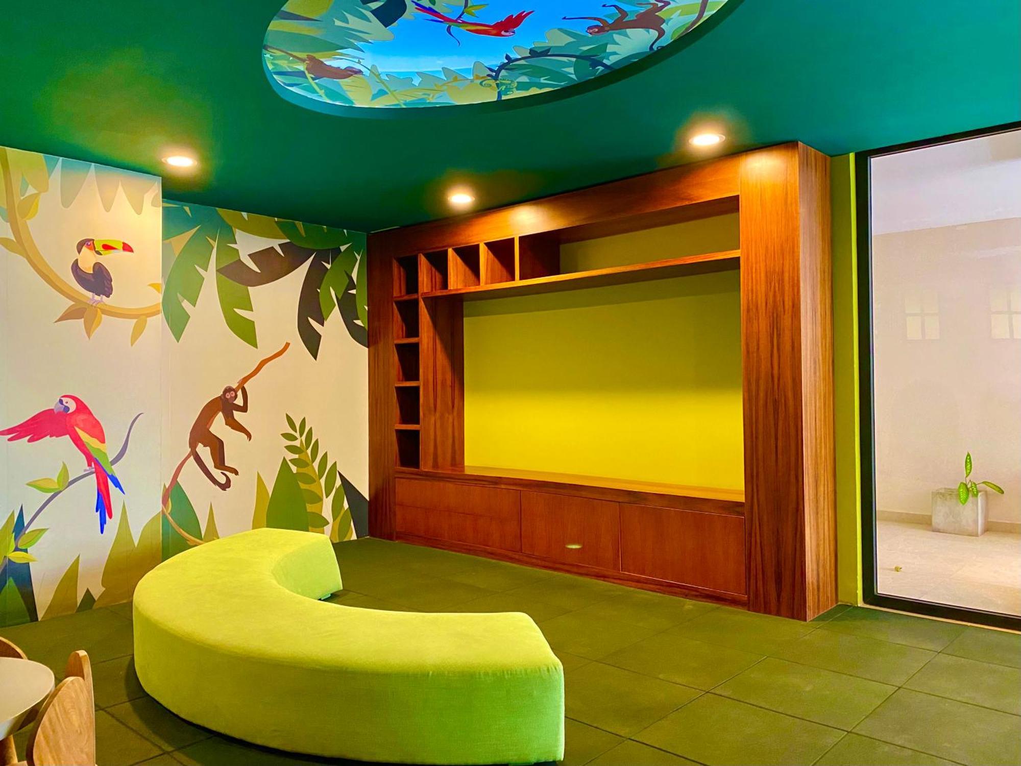 Urban Towers By Andiani Travel * Playa del Carmen